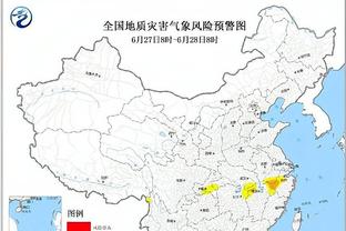 外线高塔！乐福半场三分4中3拿到10分5助